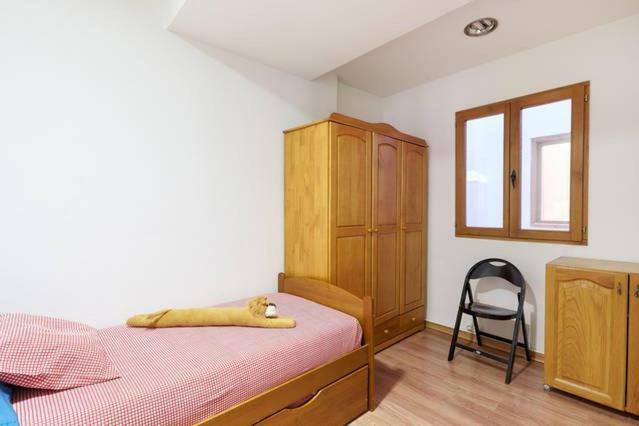 Trampantojo Apartamento En El Corazon De Pamplona Apartment Exterior photo